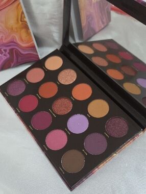 HIPDOT ZION Pressed Pigment Palette